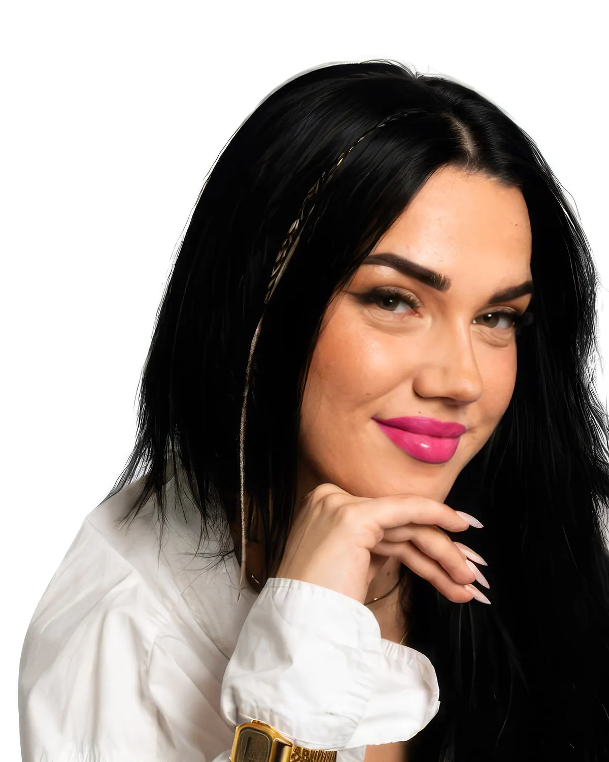 Porträt Jona, Nageldesignerin · Spezialistin für Hand- & Fußästhetik - Lumara Aesthetica, Nagelstudio Rostock